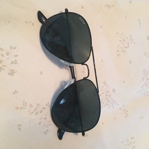 Diff Eyewear Aviators